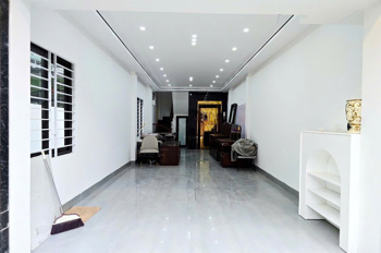 Bán nhà Cổ Linh 47m 6 tầng thang máy lô góc 2 mặt ngõ gara ô tô giá 12.8 tỷ