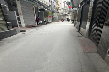 Bán nhà phố Hào Nam, Đống Đa - 50m2, 4 tầng, MT4m - Giá 11.35 tỷ