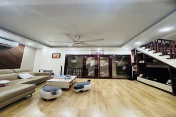 Bán nhà La Phù Hoài Đức 35m2, 5 tầng, Giá 4.8 tỷ - Vị trí đẹp, Tiện ích đầy đủ