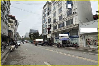 Nhà Góc Phố Hoàng Cầu 102m2 - Kinh Doanh Sầm Uất, Ô Tô Đỗ Cửa