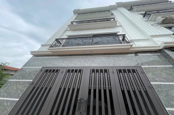 Gia chủ làm ăn được kỉ niệm cho a/c căn nhà 5 tầng tại Đại Tự với giá chỉ 4,6 tỷ