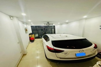 Nhà phố 54m2x5 Tầng, Gara Ô Tô, Vị Trí Đắc Địa - Giá 18.8 Tỷ