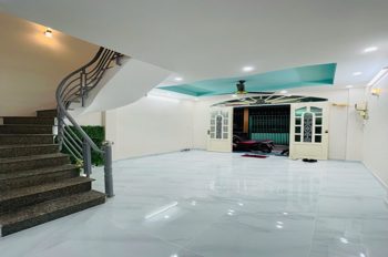 Nhà Đẹp Lạc Long Quân Nhỉnh 4 Tỷ