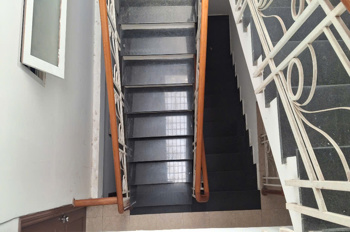 NHÀ 5 TẦNG THANG MÁY – 8 PHÒNG NGỦ – THU NHẬP 30TR/THÁNG – ĐƯỜNG TỐ HỮU TT TP ĐÀ NẴNG