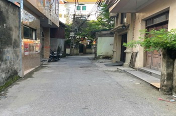 Nhà đẹp Thanh Xuân - Khu Quân Đội - 10m ra Hồ, Chợ - Giá Hơn 7 Tỷ