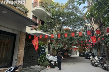 NHÀ KIM NGƯU – LÔ GÓC 3 THOÁNG – GẦN Ô TÔ – FULL NỘI THẤT