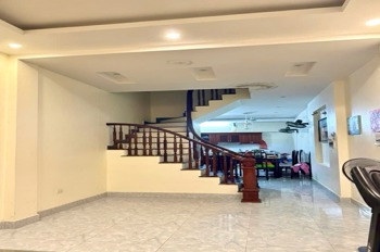 Bán nhà phố Trung Kính 63m² - 4 Tầng - Giá 12.45 Tỷ (TL)
