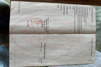 Chính chủ .gởi bán   1 lo ngang 5.x20. ngay sát trung tâm thương mại
