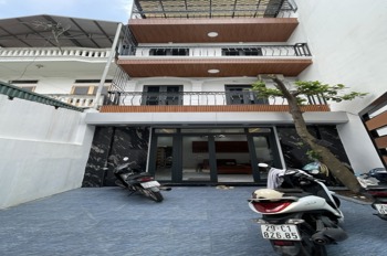 Biệt Thự 3 Mặt Thoáng, Khu Cán Bộ Hàng Không Long Biên - Giá Tốt Nhất