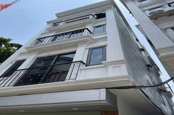 Nhà Phố Tam Trinh Lô Góc 6 Tầng - Giá 7.2 Tỷ