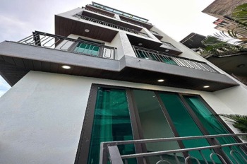 Bán nhà Quận Đống Đa - 7 Tầng, Thang Máy, Nội Thất Xịn - Giá 11.85 Tỷ