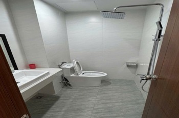 Bán nhà mặt phố Hào Nam - Đống Đa - 105m2 - 5 Tầng - Giá 50 Tỷ