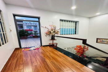 Bán nhà trung tâm Linh Xuân, Đường Số 10 - 2 Lầu, 185m², Giá 10.5 Tỷ