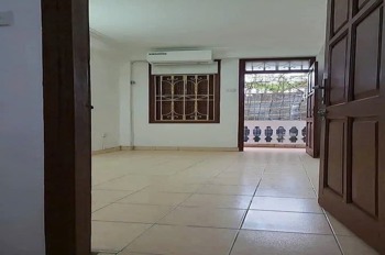 Nhà Đẹp Ba Đình - 35m2 x 4 Tầng, 3 Mặt Thoáng, Gần Hồ Tây