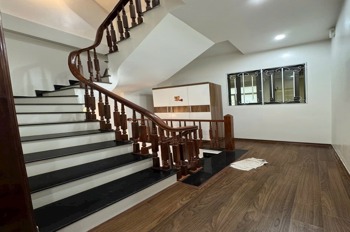 Bán nhà trung tâm Hà Đông - 5 phút đến trường học, tiện ích đầy đủ