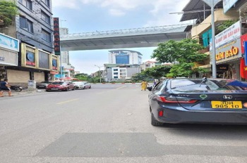 Bán tòa nhà 9 tầng mặt phố Vọng - 130m2 - Kinh doanh đỉnh cao