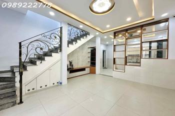BÁN NHÀ NGAY CMT8 ,  P11 QUẬN 3 - ĐẸP 51M2 (4.3x8.1 nở hậu 7.4) - 2 TẦNG, 3 PN, 1 PHÒNG LÀM VIỆC 