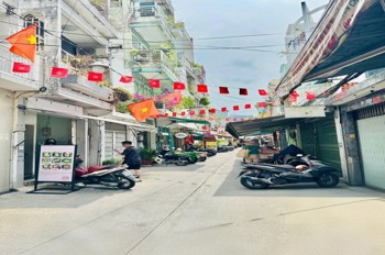 Bán nhà Quận 3 - 4 Tầng, Thiết Kế Đẹp, Khu Phân Lô Bàn Cờ - Chỉ 6 Tỷ