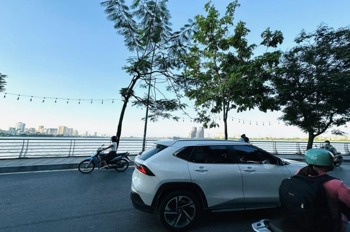 Bán nhà mặt phố Trích Sài, View Hồ Tây - 54 tỷ - 5 Tầng - 57m2 - Mặt Tiền 4.5m