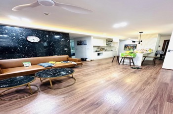 Bán căn hộ Goldmark City 136 Hồ Tùng Mậu - 134m2, 3PN, Full Nội Thất, Giá 11.8 tỷ