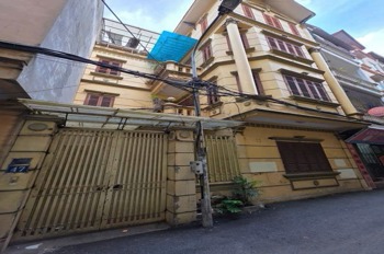 Bán nhà Xuân Thủy, Cầu Giấy - 50m² - 21 tỷ - Vị trí đắc địa, 2 mặt thoáng