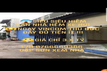 Bán Nhà Thủ Đức Chiều Ngang Khủng 10.55m² - Hẻm Xe Hơi, Gần Vincom
