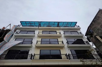 Bán Nhà Hoàng Mai 5 Tầng, Ngõ Rộng, Ô Tô Đỗ Cổng - Chỉ 7.2 Tỷ