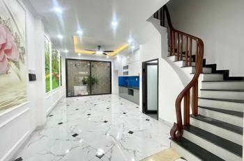 BÁN NHÀ PHÂN LÔ NGỌC HỒI – Ô TÔ NGỦ TRONG NHÀ – 60M2 THANG MÁY