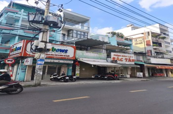 Bán Nhà Mặt Tiền Lạc Long Quân, Quận 11 - Giá Tốt, Pháp Lý Rõ Ràng