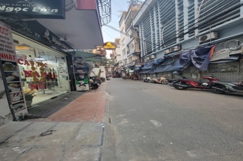 CẦU GIẤY DT 46M GIÁ 15,8 TỶ-Ô TÔ QUA NHÀ,KINH DOANH SẦM UẤT-NHÀ ĐẸP,CÁCH PHỐ 50M