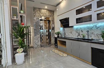 BÁN NHÀ NGUYỄN SƠN-LONG BIÊN, 38M, THANG MÁY, FULL NỘI THẤT, NHỈNH11 TỶ