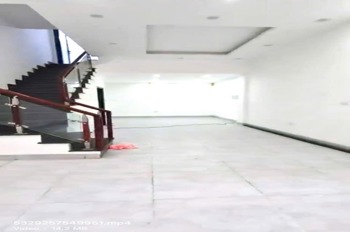 Bán Nhà Gần Hồ Điều Hòa Hoàng Ngân - 5 Tầng, Thông Thoáng, Giá 10.6 Tỷ