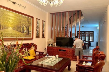 Bán Nhà Lô Góc 3 Mặt Thoáng, Hà Đông - Dòng Tiền 300tr/năm