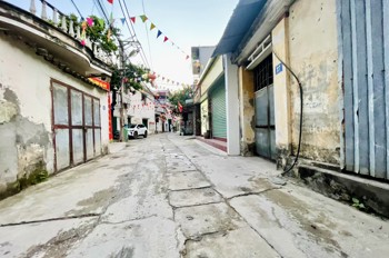 Siêu phẩm Liên Mạc nhà 5 tầng mới kính kong xách vali ở luôn Ô TÔ đỗ cửa