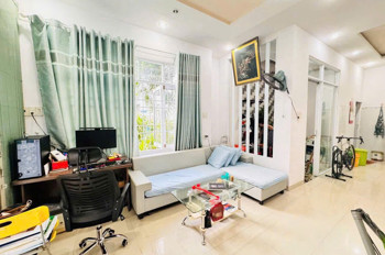 Nhà Mới 2 Tầng Gần Biển – Giá Chỉ 2 Tỷ 950 . diện tích 52m² Ngang 5.2m