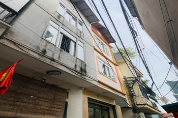 Bán nhà riêng 5PN, Full Nội Thất, Ô Tô Sát Cửa, Ngõ Thông Thoáng - Trường Chinh, Đống Đa