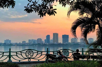 CẦN BÁN GẤP ĐẤT TÂY HỒ 210M - TIỆN ÍCH NGÚT NGÀN - BA BƯỚC RA CÁC TUYẾN PHỐ TÂY HỒ - THÍCH HỢP XÂY