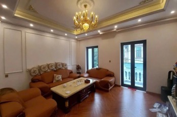 Bán nhà phân lô Hoàng Cầu 62m² x 7 tầng, thang máy, mặt tiền 5m, view công viên - 32 tỷ