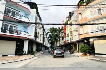 CẦN BÁN GẤP CĂN HỘ DỊCH VỤ MẶT TIỀN TẠ QUANG BỬU, DÒNG TIỀN ỔN ĐỊNH 40 TRIỆU/THÁNG