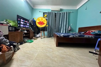 Chính chủ bán nhà 33m2, 5 tầng, Cổ Nhuế, ngõ thông thoáng