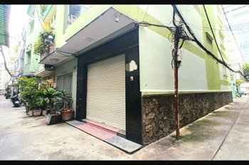 Bán Nhà Góc Quận 5 - 54m² - Hẻm Xe Hơi - Tiềm Năng Kinh Doanh