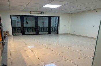 Cho Thuê Nguyên Căn Nhà Mặt Phố Yên Xá - Diện Tích Lớn, Phù Hợp Kinh Doanh/Văn Phòng