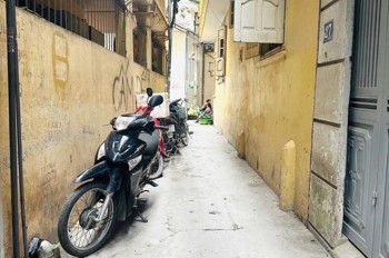 Bán nhà Xuân Đỉnh 34m2, 3 tầng, 15m ra ô tô, giá 5.4 tỷ
