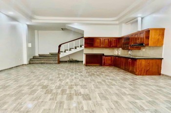 Nhà Góc 2 Mặt Thoáng, Ô Tô Đỗ Cửa, Full Nội Thất - 35m2 Tại Nghĩa Lộ