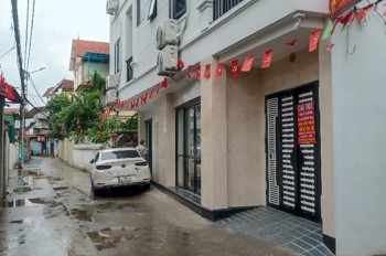 Nhà mới ở ngay Nhổn, MT 4.2m, 6 tầng, 35m2, giá nhỉnh 5 tỷ