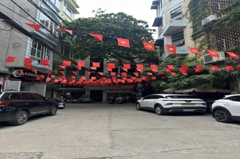 Bán Nhà Tây Sơn - 65m2, 4 Tầng, Lô Góc, Ô Tô Tránh - 21.8 Tỷ (Thương Lượng)