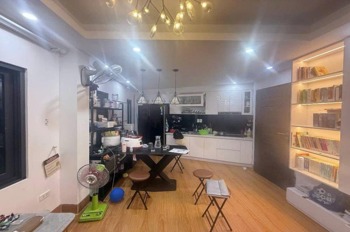 Bán nhà Xã Đàn - 32m2 - 6 Tầng - Giá 9 Tỷ - Vị Trí Vip