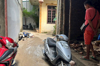 Hiếm , Nhà Xây 3,5 Tầng, Giá Đầu Tư 43m2 5tỷ4
