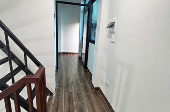Nhà mới xây- Hộ khẩu Ngọc Thụy - 3 Tầng,4 phòng ngủ - 4ty25- 10p Sang phố Cổ