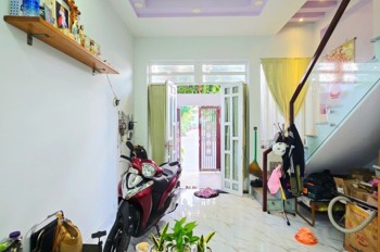 Bán Nhà Đường Long Phước, Phường Long Phước, Dt 50M2, 2 Tầng, 2Pn, Sh, Giá 3.65  Tỷ